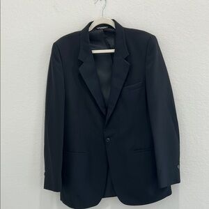 The Robert Wagner Collection by Raffinati Formal Tuxedo Jacket